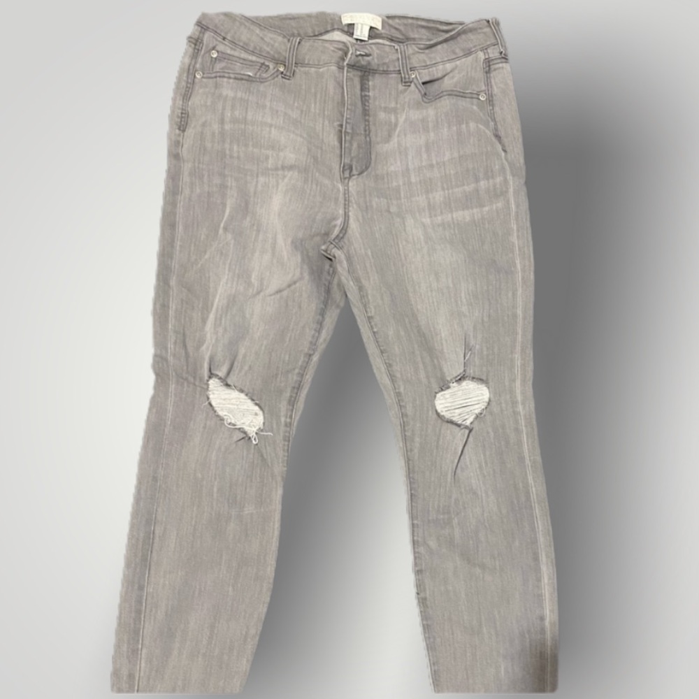 FOREVER 21 SKINNY RIPPED JEANS (PLUS SIZE)